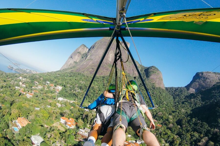 Rio de Janeiro: Hang Gliding Tandem Flight - Landing on São Conrado Beach