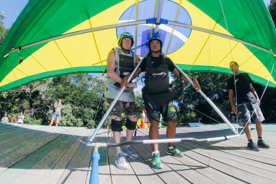 Rio de Janeiro: Hang Gliding Tandem Flight - Timing, weather, and the practical details