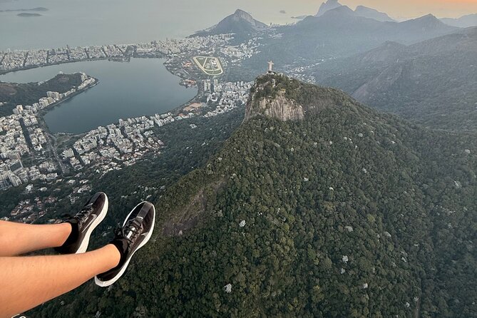 Rio de Janeiro Helicopter Tour without Doors - Sugarloaf and the open-air thrill