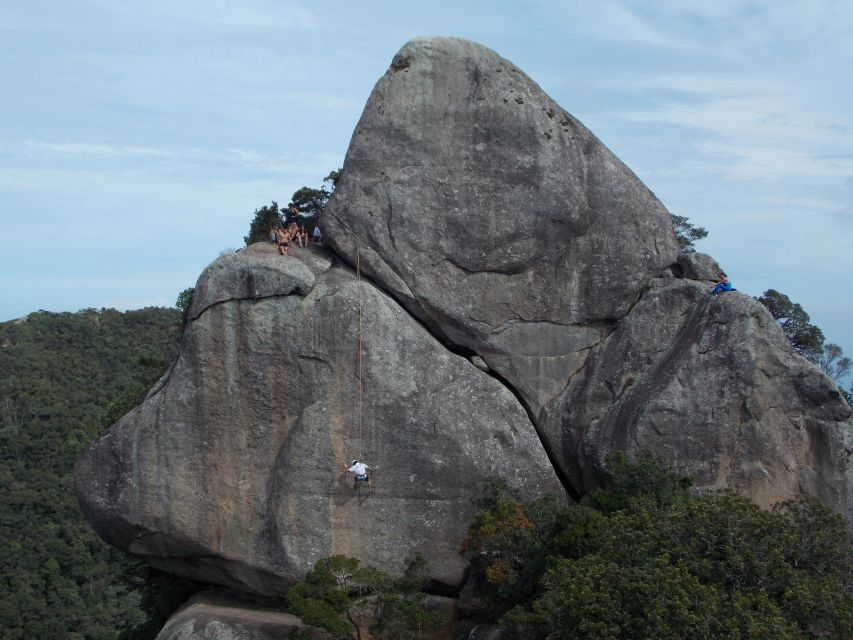 Rio de Janeiro: Hiking and Rappelling at Tijuca Forest - Cooling off at Cachoeira das Almas