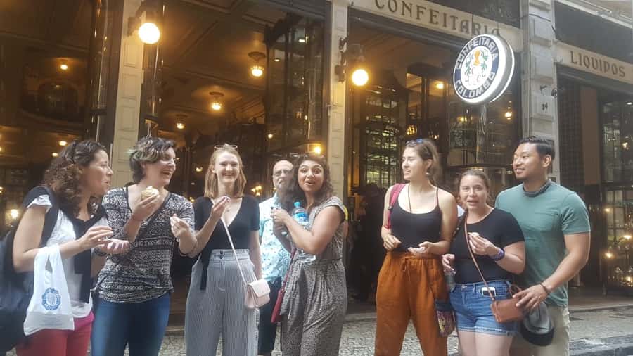 Rio de Janeiro: Historical Downtown and Lapa Walking Tour - Lapa and the everyday rhythm of downtown