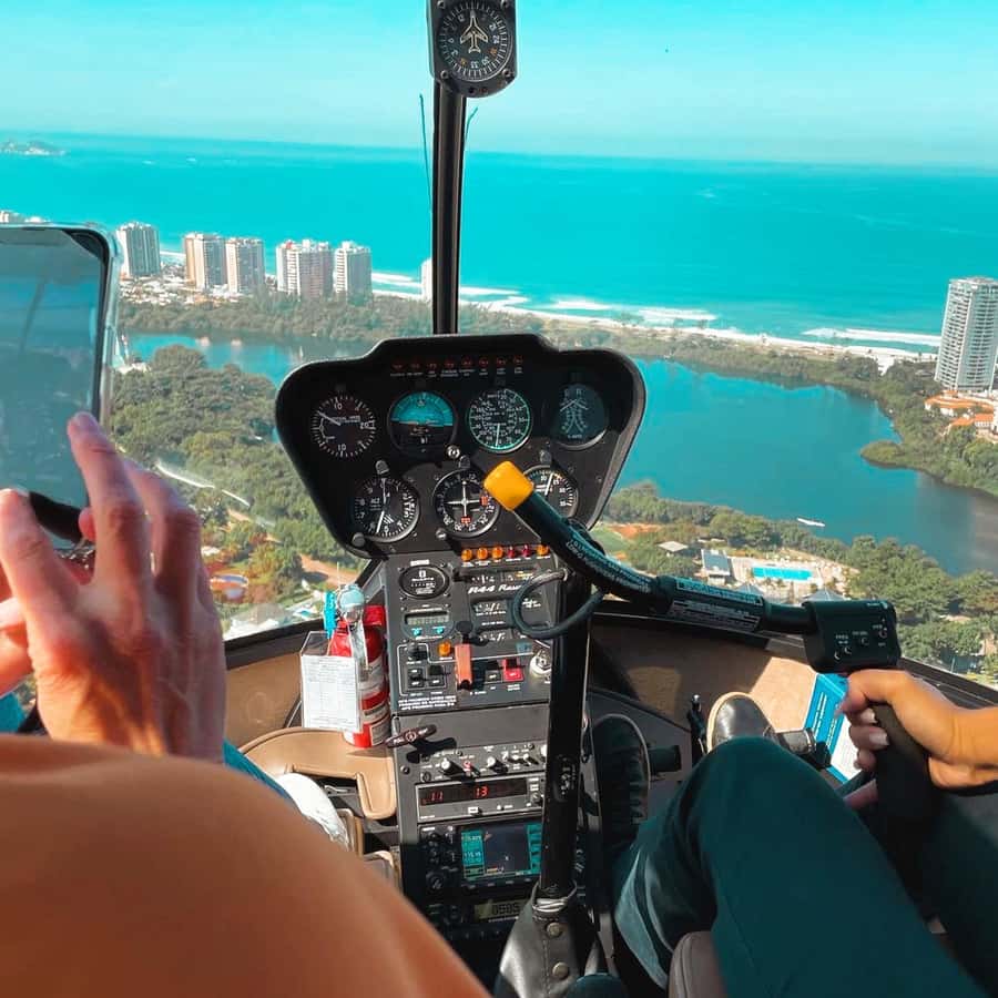 Rio de Janeiro: Private Helicopter Tour - The Beaches and Cliffs Along the Western Route