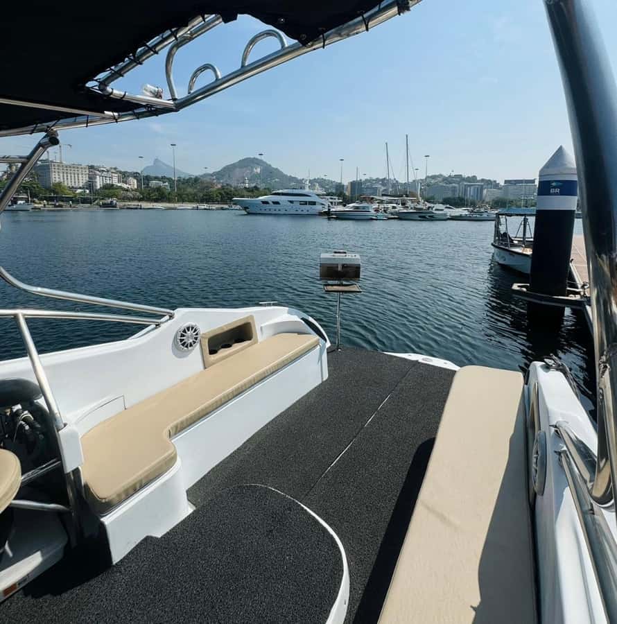 Rio de Janeiro: Private Speedboat Trip - Choosing among Urca, Vermelha Beach, and Niterói
