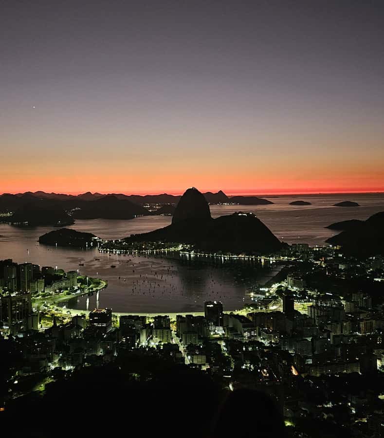 Rio de Janeiro: Private Sunrise Tour at Mirante Dona Marta - Key points at a glance