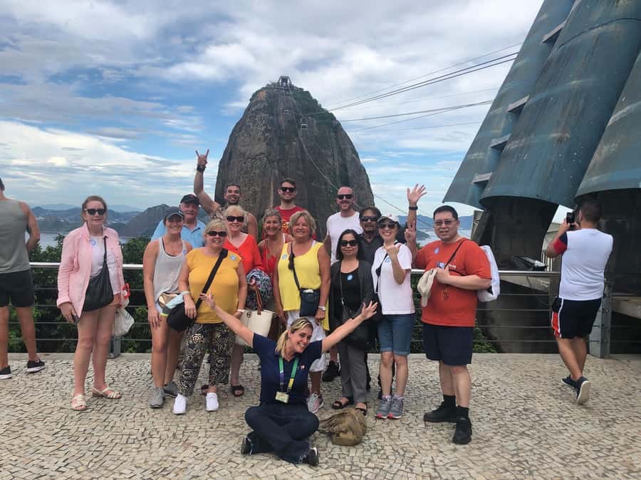 Rio de Janeiro: Rio's Icons Guided Tour with Tickets & Lunch - Why this tour works for a first day in Rio
