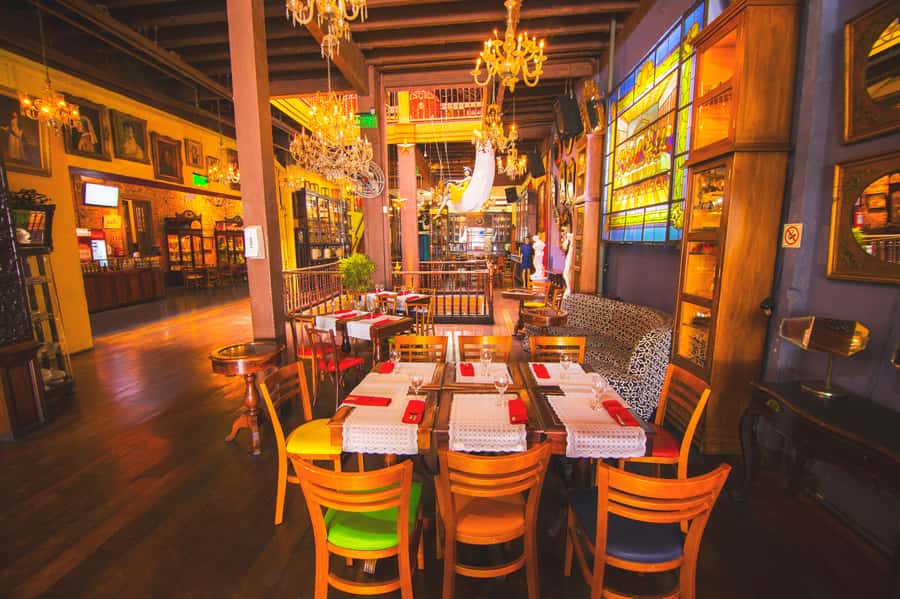 Rio de Janeiro: Rio Scenarium Entrance, Dinner, and Open Bar - What the three-course dinner actually includes