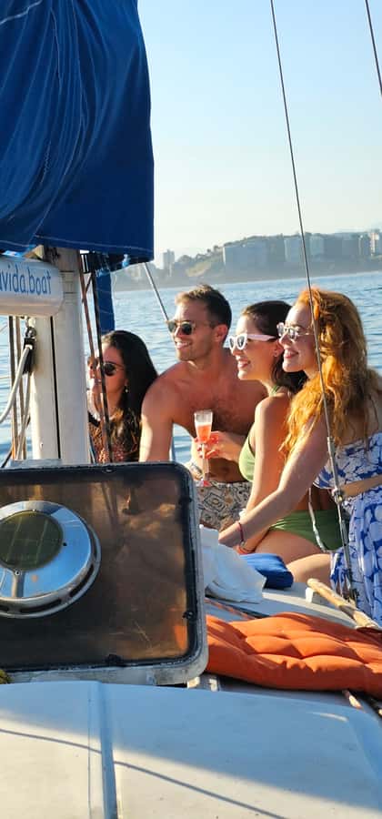 Rio de Janeiro: Sailing Sunset Tour with Snacks and Drinks - Leaving Urca and heading across the bay