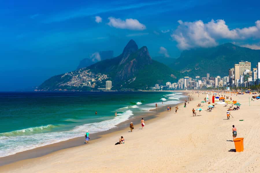 Rio de Janeiro: Sugarloaf Mountain & Beaches Half-Day Tour - What You See From the Summit