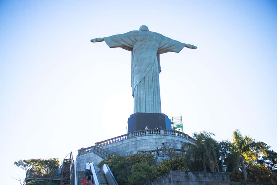 Rio de Janeiro: Sunrise at Observatory & Christ the Redeemer - Transport, group size, and the guide’s role