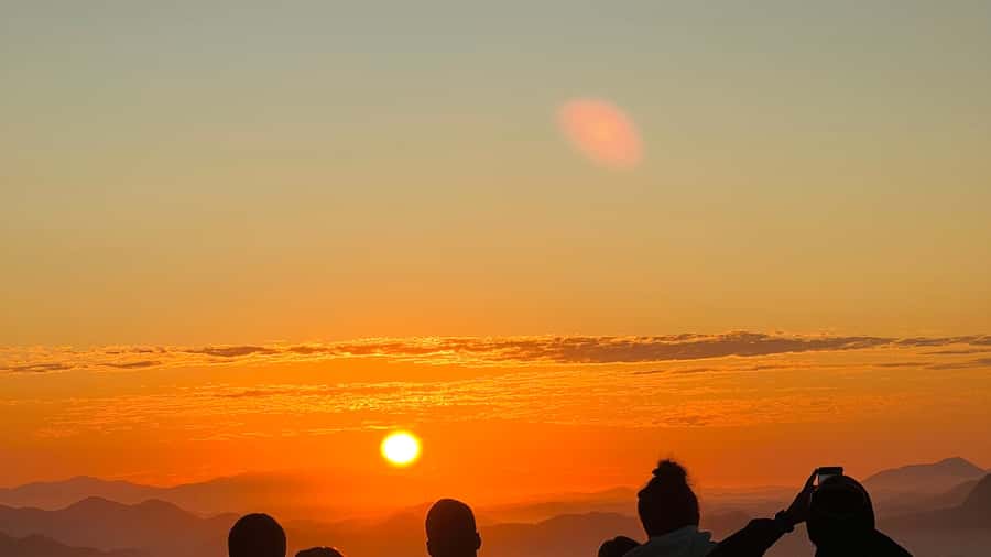 Rio de Janeiro: Sunrise Lookout and Christ the Redeemer Tour - What the $98 price includes