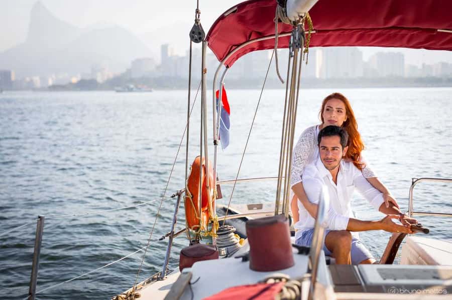 Rio de Janeiro: Sunset Sailing Tour - Niterói’s Niemeyer museum from the water