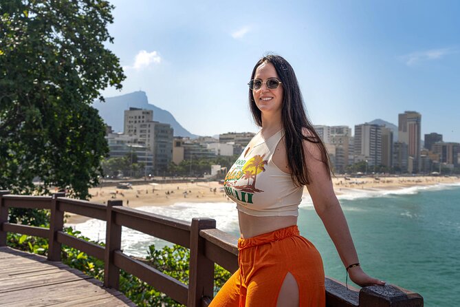 Rio DE Janeiro SUV Private City Tour : avoiding crowds and clouds - Mirante Dona Marta, Rio’s best photo pause