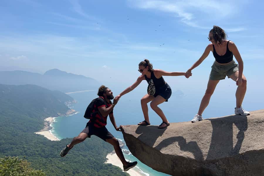 Rio de Janeiro: Telegrafo Rock Hike with Optional Beach Stop - Why Telégrafo Rock is worth the trip