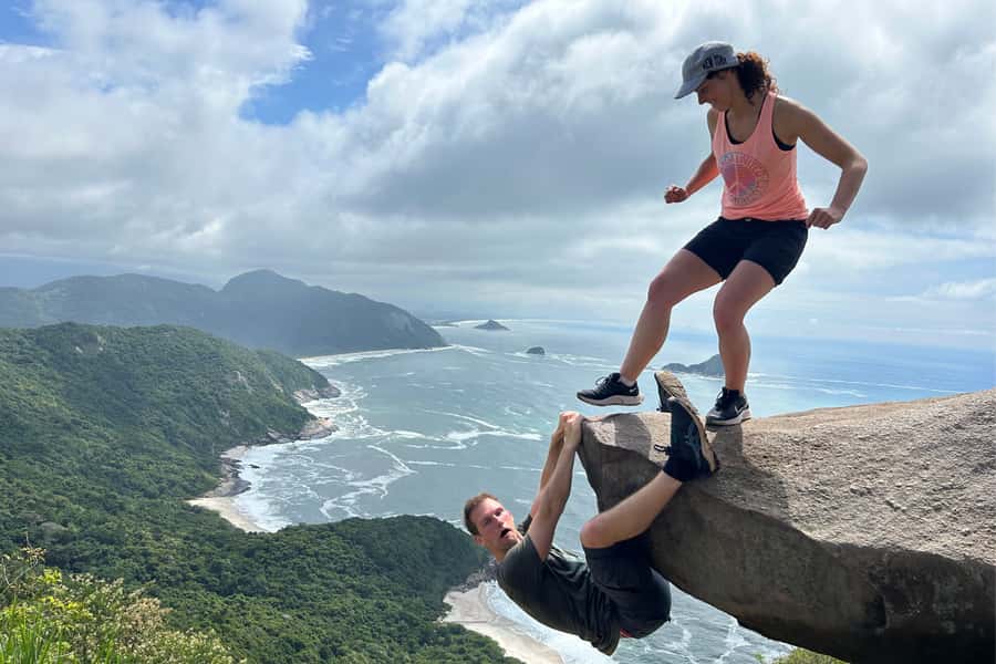 Rio de Janeiro: Telegrafo Rock Hike with Optional Beach Stop - Walking through White Stone State Park