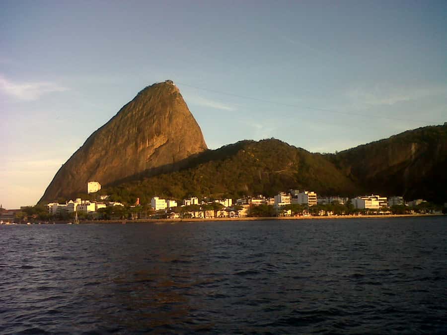 Rio de Janeiro: Wake Up and Sail - Forte da Laje and the open-water feeling