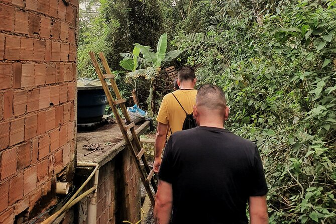 Rio Favela Tour - Starting on Avenida Niemeyer near Vidigal