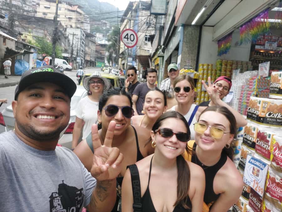 Rio Favela Tour - Who should book this experience