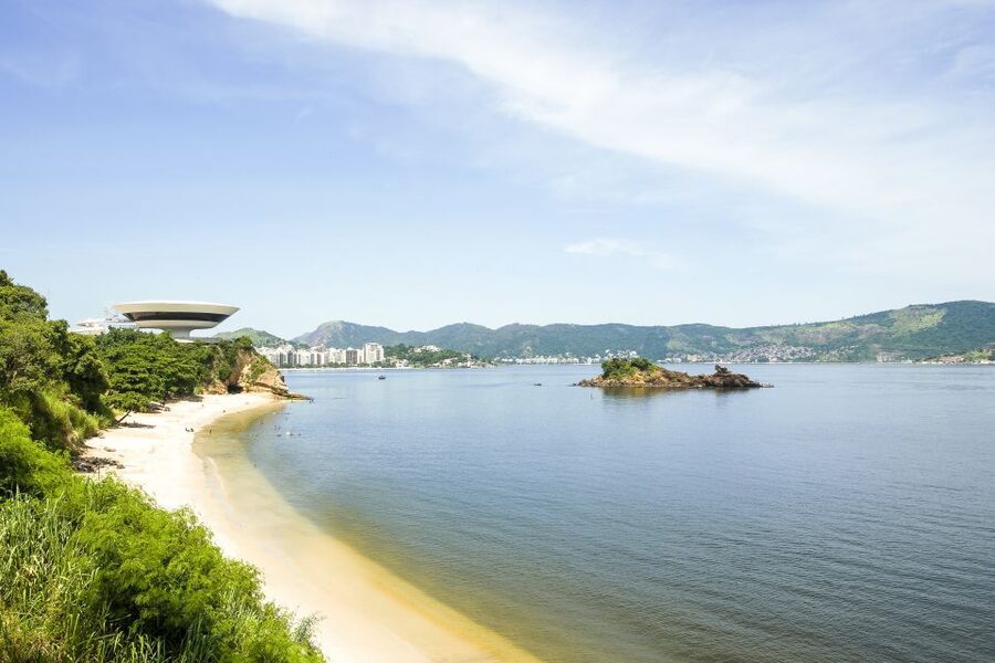 Rio: Guanabara Bay 2-Hour Boat Tour - What the $24 price really gets you