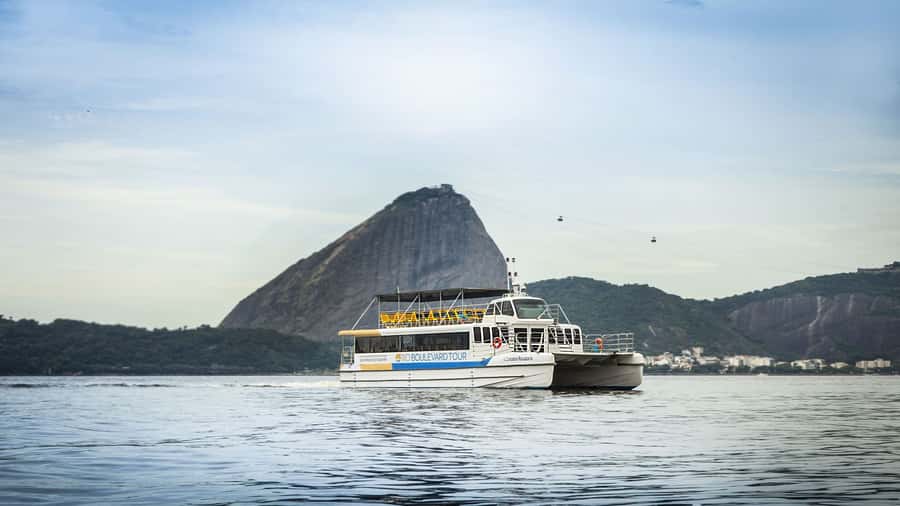 Rio: Guanabara Bay Boat Tour - Seeing Rio from Marina da Glória