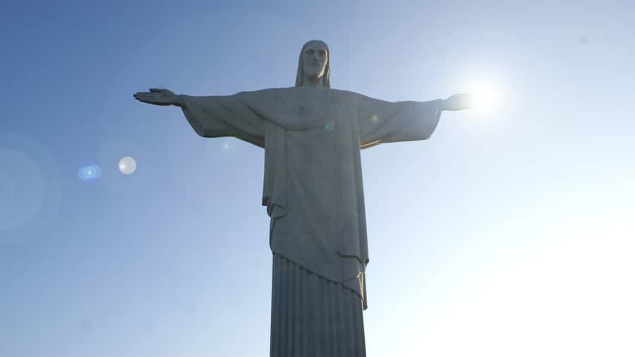 Rio: Maracanã Stadium & Christ the Redeemer by Rack Railway - Why Christ the Redeemer carries this four-hour tour