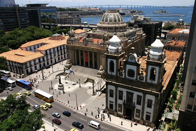 Rio's city walking tour: a glimpse of history and olympic legacy - Candelária Church and São Bento Monastery