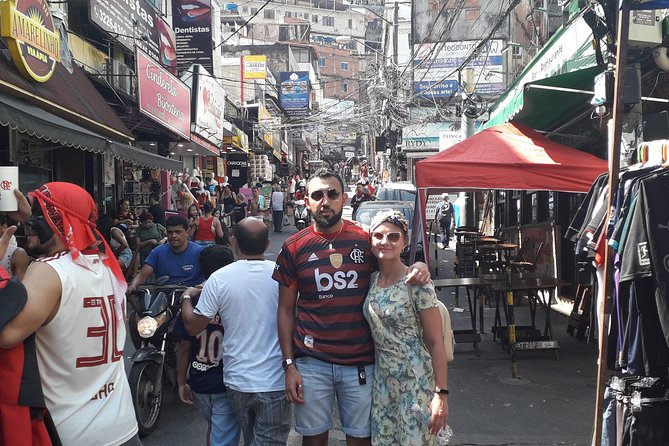 Rocinha Local Tour - Learning the social story from a local guide