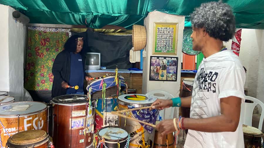 Salvador: 3-Hour Percussion Class - Meeting Maestro Macambira and the local guide