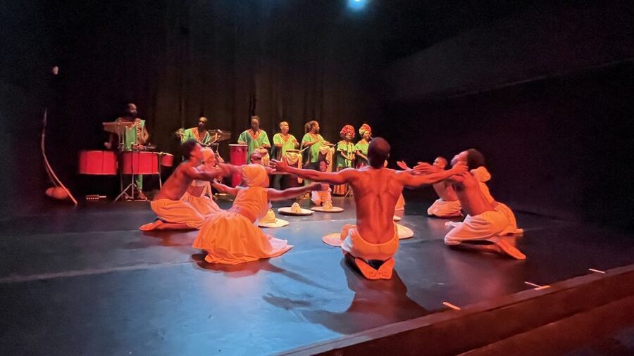 Salvador by Night: Cultural Dinner and Show - Is $150 a fair price?