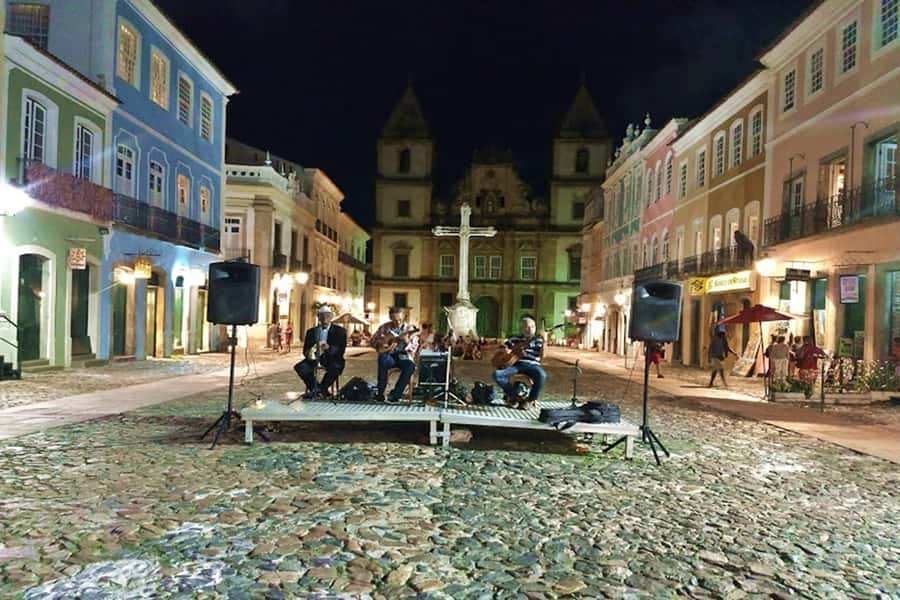 Salvador by Night: Pelourinho & Old Town Tour - Tuesday’s blessings and Bahia’s musical identity