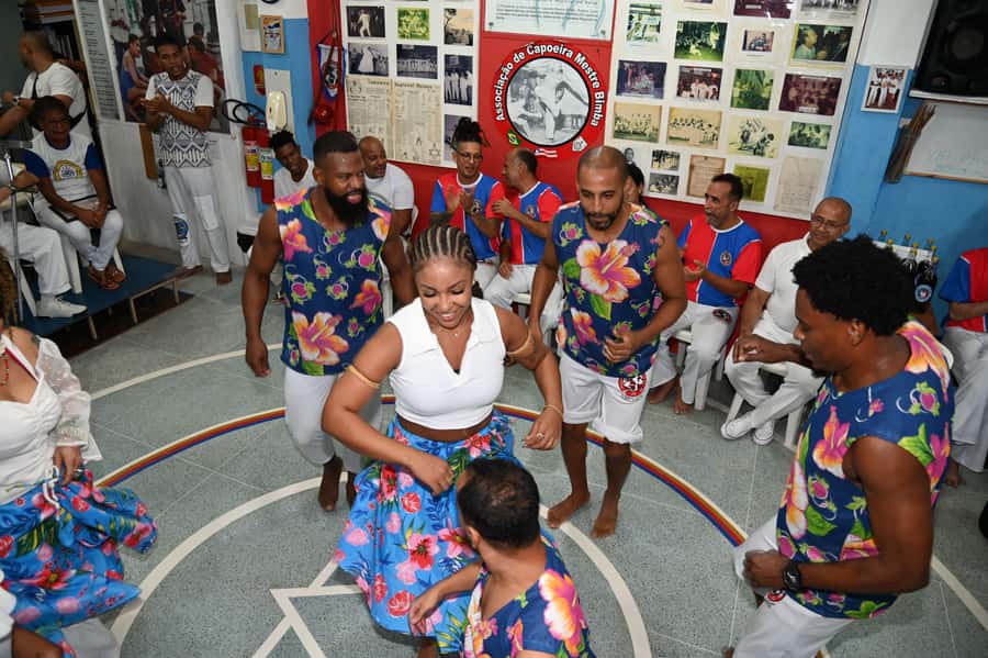 Salvador: Cultural Night of Capoeira, Samba, and Drumming - Entering Associação de Capoeira Mestre Bimba