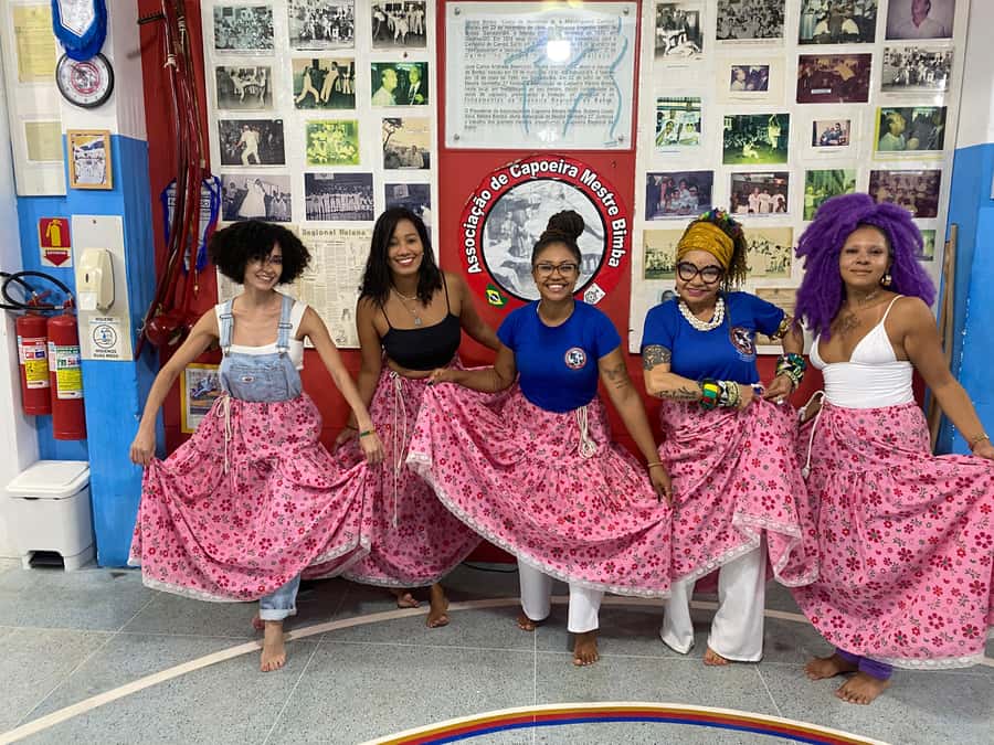 Salvador: Cultural Treasure - Samba de Roda. - The first few steps of the lesson