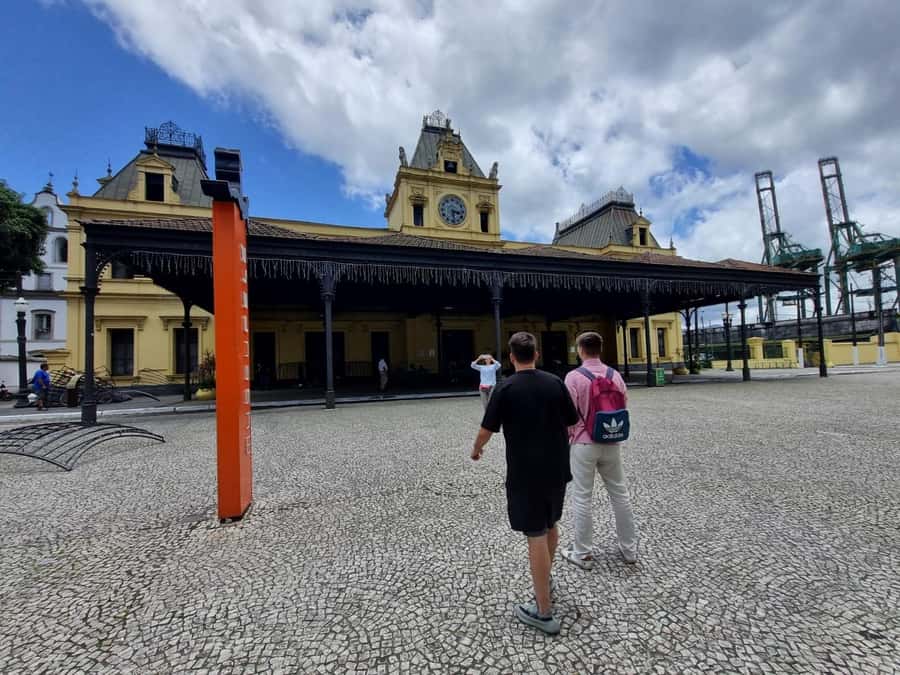 Santos & Guaruja: 8 hour Beach Tour Starting in Sao Paulo - Guide quality can make or break the day