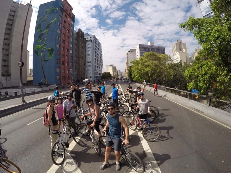 São Paulo: Downtown Historical Bike Tour - Starting at Portinha183 Café in Vila Mariana