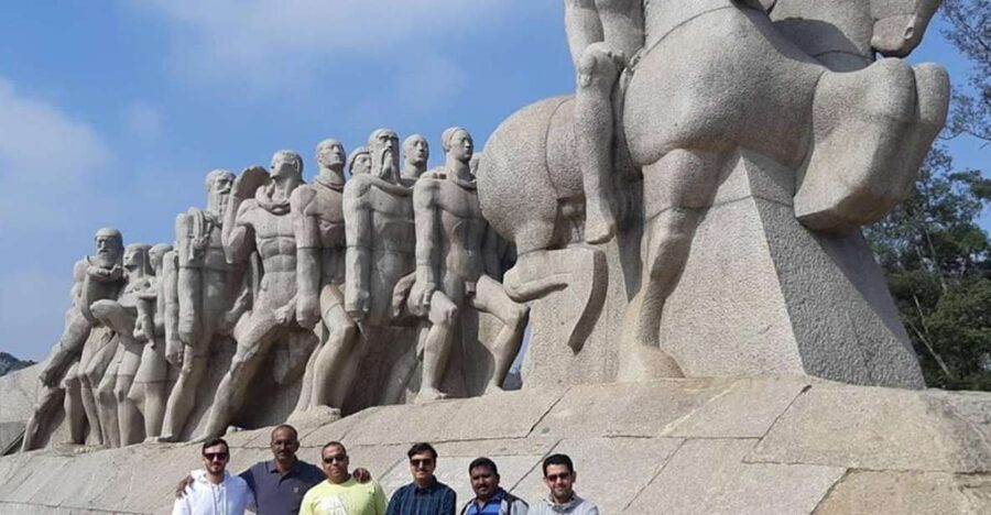São Paulo: Full-Day Guided City Tour from the Port of Santos - Downtown São Paulo and the character of Liberdade