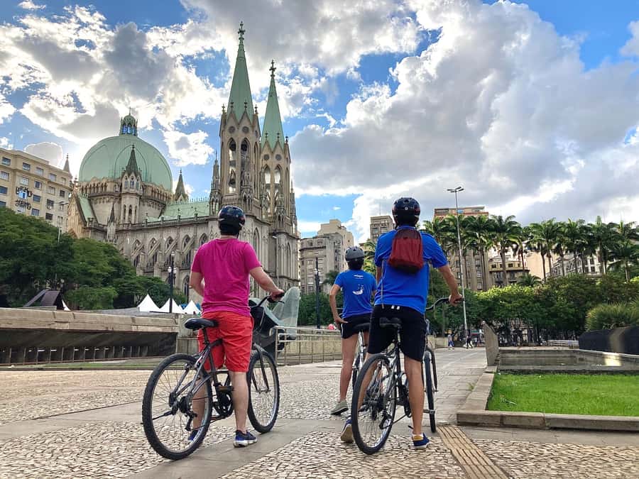 São Paulo Highlights: Culture, History, and Vibrance by Bike - Starting at França Pinto Bike Lane