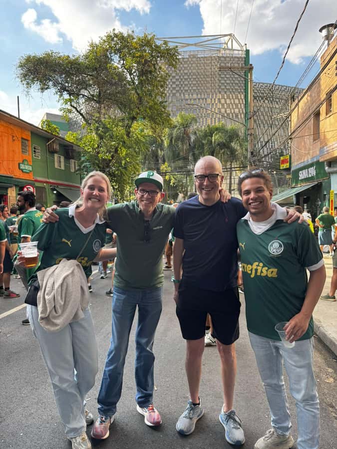 São Paulo: Join a Palmeiras Game Experience with a local - Who should book this experience