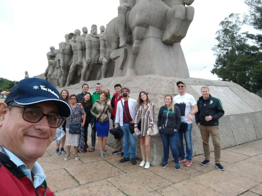 São Paulo: Main City Sights in 7 Hours – Shared Group Tour - Municipal Market: food, shopping, and a useful break
