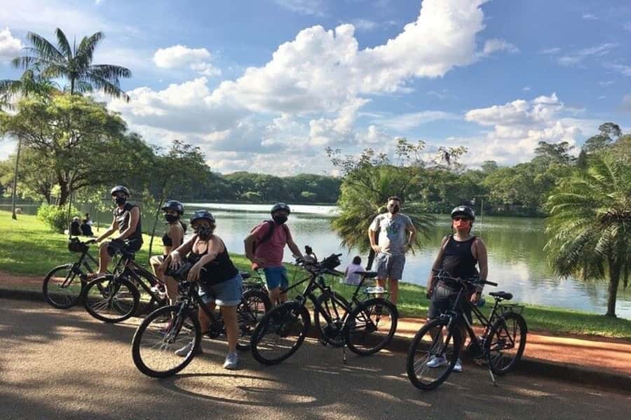 Sao Paulo: The Coolest Urban Scenes Bike Tour - Why a bicycle is a smart way to see São Paulo