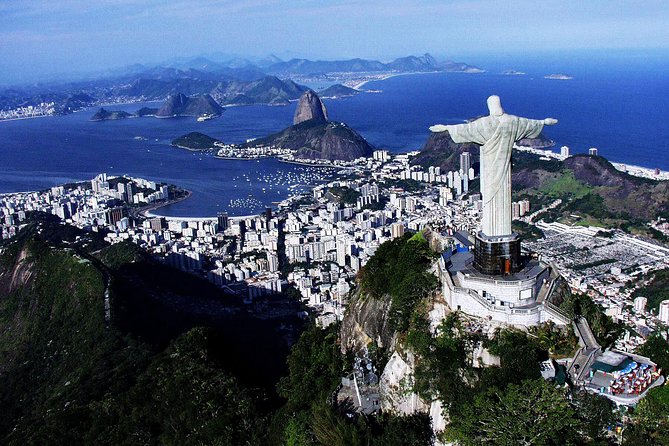 Skip the Line to Christ Redeemer, Sugar Loaf and Barbecue Lunch - Christ the Redeemer and the best final view