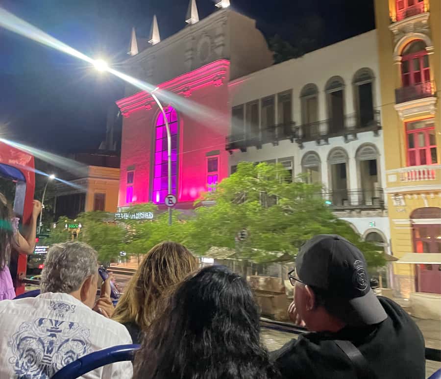 Skyline Night Tour Rio de Janeiro - Panoramic City Tour Rio Samba Bus - Who will enjoy this Rio night tour