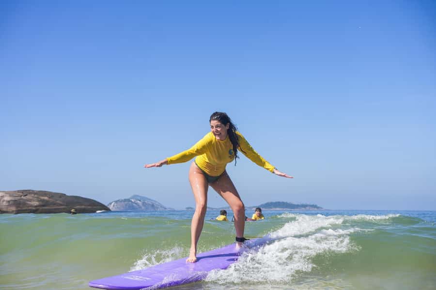 Surf lessons: in Arpoador in Ipanema. - Equipment and what to bring