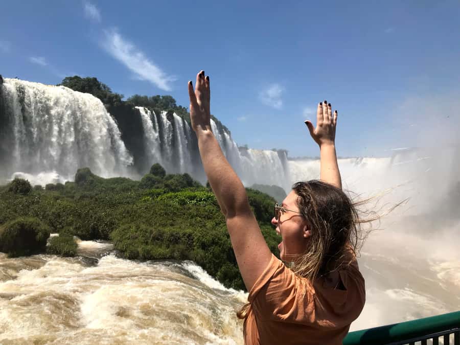 The Best of Iguazu Falls (Brazilian Side) - Half-Day Tour - The 1,200-meter trail through the forest