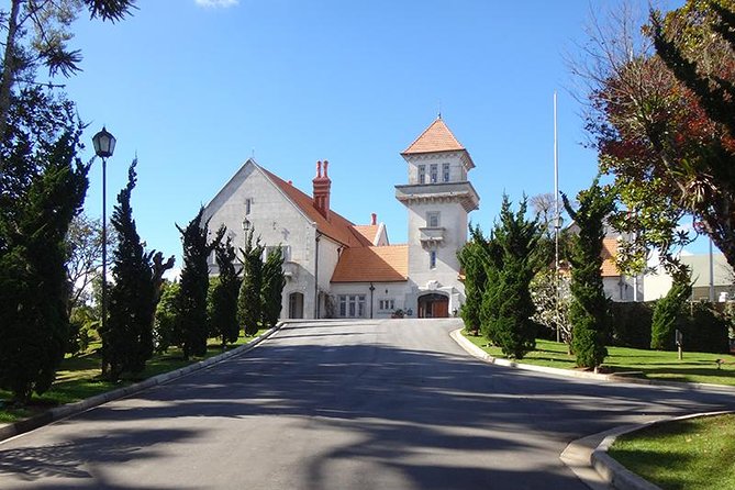 The Brazilian Switzerland - Day Trip on Campos do Jordão from São Paulo - The City Portal and the road into town