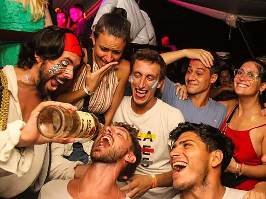 Unforgettable Boat Party - Why this boat party feels different from a normal club night